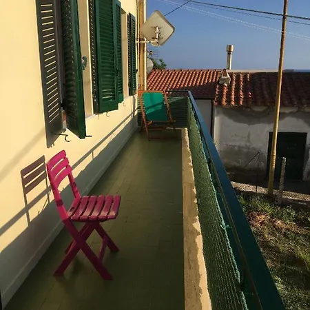 Casa Vacanze - La Vista 아파트 Chiessi