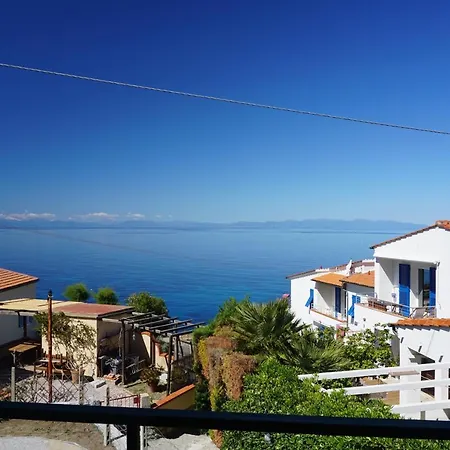 Casa Vacanze - La Vista Chiessi